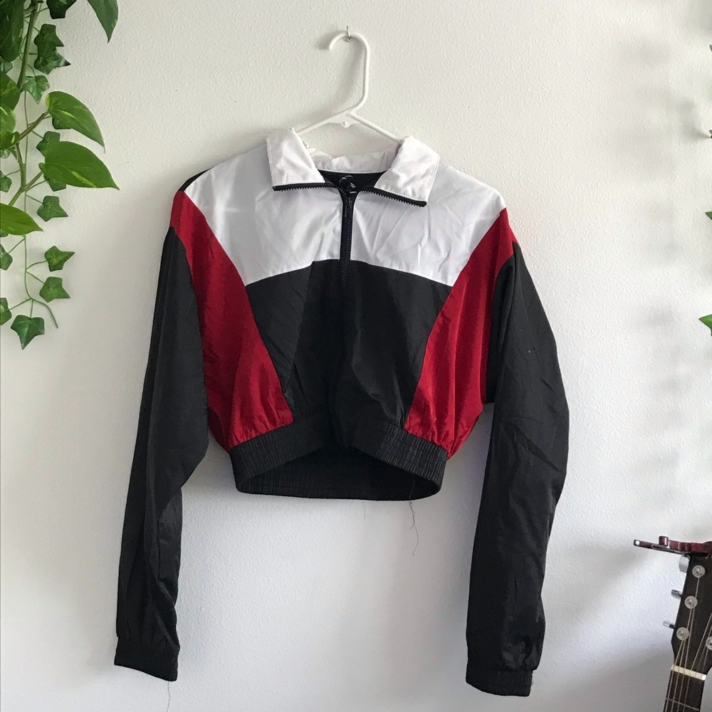 Zip up cropped jacket